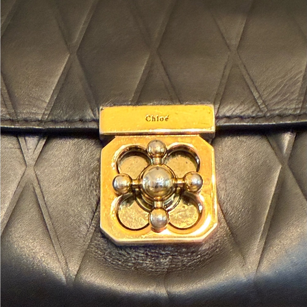 CHLOE Vintage Elise Black Leather Quilted Zip Around Wallet w Unbranded Chain - Picture 4 of 17